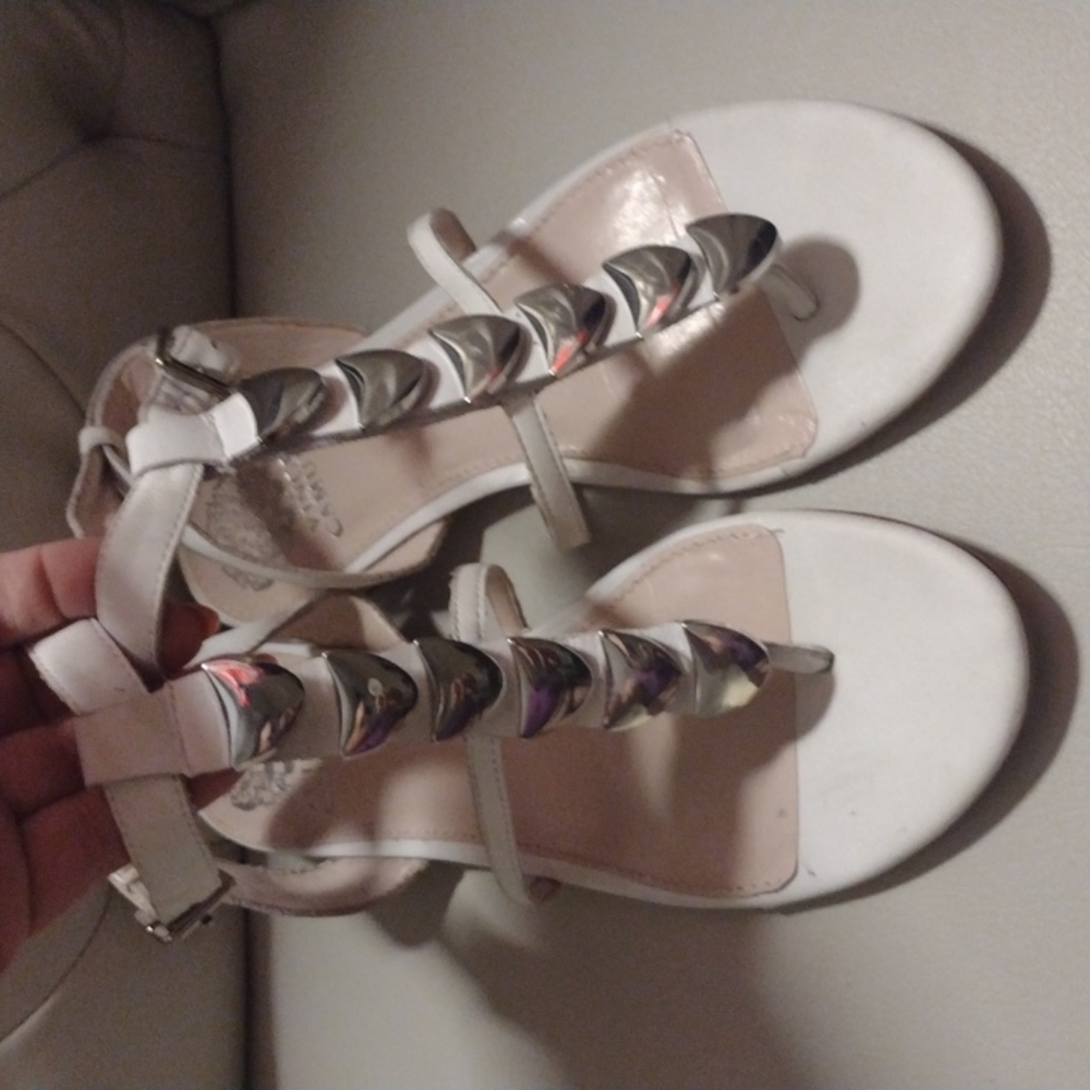 VINCE CAMUTO Stylish Sandals Size 8.5